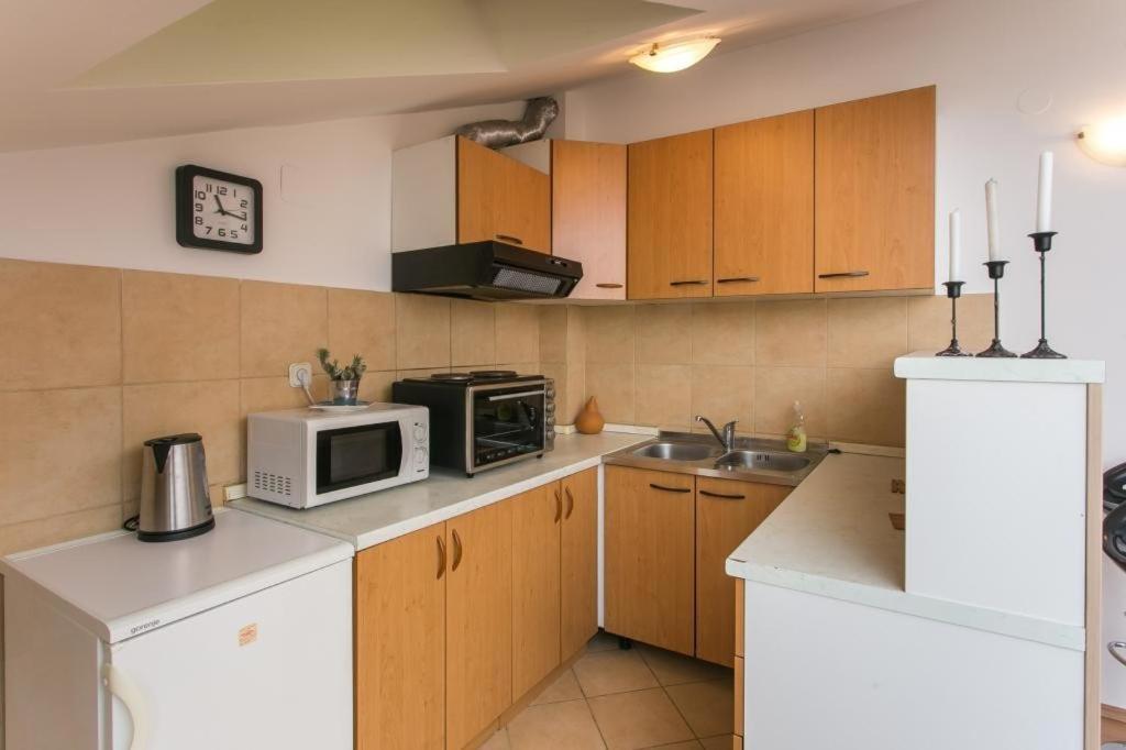 Lala Apartment *